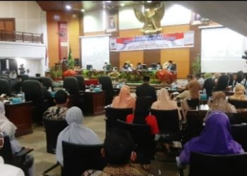 DPRD Sumbar Usulkan Pemberhentian Gubernur dan Wakil Gubernur