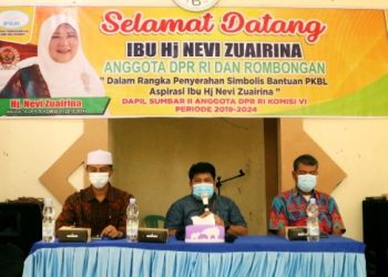 Anggota DPR RI Nevi Zuairina Bantu Sejumlah Lembaga Pendidikan dan Masjid di Sumbar