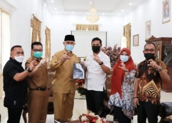 Gubernur Mahyeldi Minta Prediket Provinsi Informatif Bisa Kembali Diraih