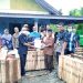 HM Nurnas Serahkan Bantuan 34 Unit Pompa Air untuk Petani Ketaping