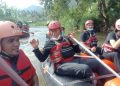 Gubernur Sumbar Mahyeldi Jajal Arung Jeram Padang Tarok Baso