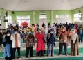 Masjid Al Quwait Kerjasama RGB Salurkan 2000 Buku dan 100 Tas untuk Anak Yatim