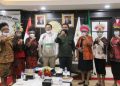 Mace-Mace Aktivis Perempuan Papua Curhat ke Waket DPD RI