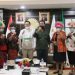Mace-Mace Aktivis Perempuan Papua Curhat ke Waket DPD RI