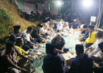 Bupati Sijunjung Sahur Bersama Masyarakat di Nagari Tanjung Gadang