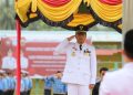 Bupati Sijunjung Benny Dwifa Pimpinan Upacara Bendera Hari Otda ke-27 dan Hardiknas
