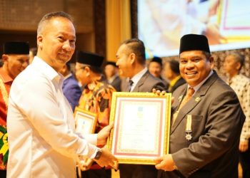 Suhatri Bur Tokoh Penggerak Koperasi