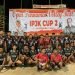 Nevi Zuairina Bantu Hadiah Turnamen Bola Voli IPJK Cup 2 di Limapuluh Kota
