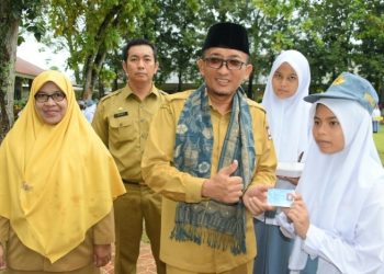 Walikota Hendri Septa Berkantor di Kecamatan