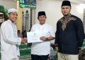 Ikut Safari Ramadhan, Dirut PDAM Tirta Sanjung Buana Bantu Masjid Jami’ Baitul Makmur Mundam Sakti