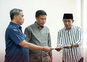 KPU Sumbar Terima Sertifikat Hak Pakai Tanah Milik Pemerintah dari BPN Padang