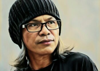 Penyair Iyut Fitra dari Payakumbuh Merambah Dunia Sastra Nasional dan Internasional