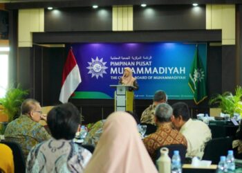 Salmah Orbayinah: Muhammadiyah Harus Lahirkan Kader yang Unggul dan Berintegritas