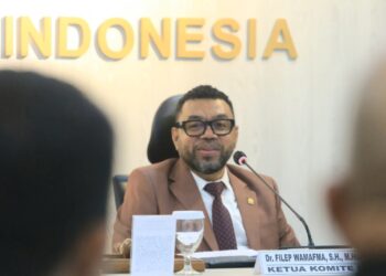 Senator Filep Wamafma Dorong RUU Sisdiknas Jamin Pemerataan Pendidikan dan Pembiayaan yang Adil
